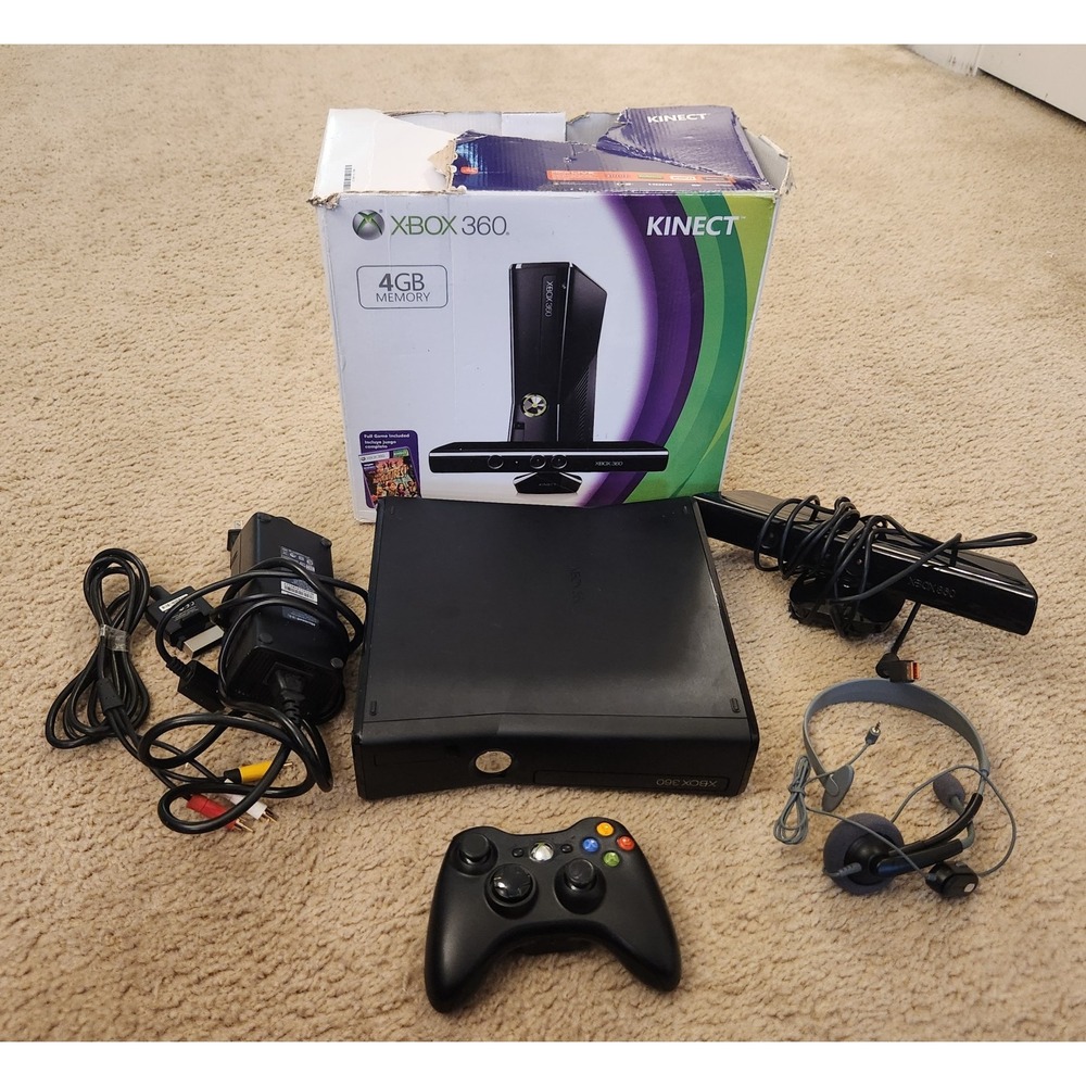 Microsoft Xbox 360 S 4GB Console with Kinect Bundle